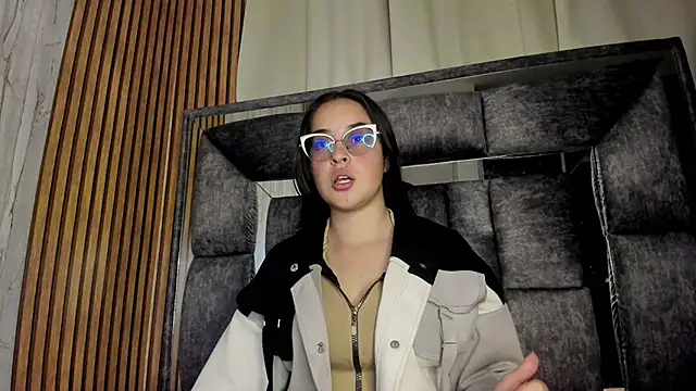 Cherry  Hot online show from 30, 11, 2025