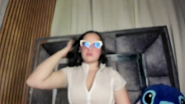 Cherry  Hot online show from 15, 11, 2025