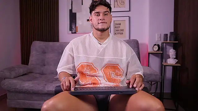 DaviesBrown online show from 14, 11, 2025