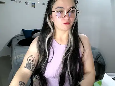 Snapshot of Came-II chatting on 31, 10, 2025 Came-II online show from 31, 10, 2025