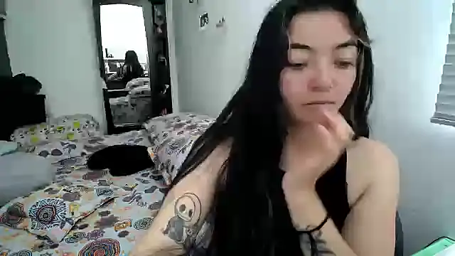 Snapshot of Came-II chatting on 24, 11, 2025 Came-II online show from 24, 11, 2025