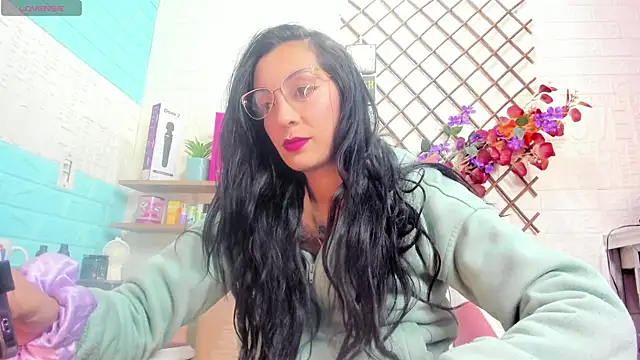 Snapshot of SALOME_KORLAND chatting on 23, 6, 2026 SALOME KORLAND online show from 23, 6, 2026