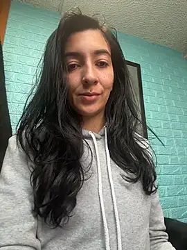 SALOME KORLAND online show from 28, 11, 2025