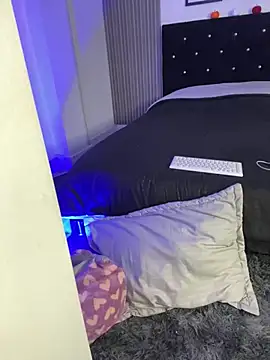 ashlycarteer online show from 17, 10, 2025