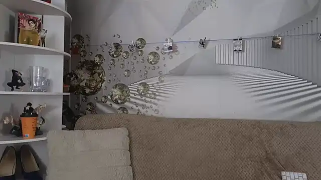 EvoletteLouLou online show from 28, 2, 2026