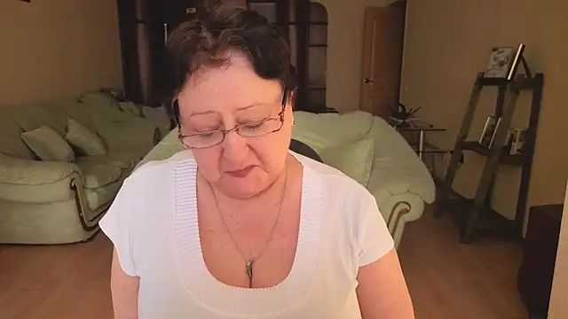 Margo Moll online show from 7, 3, 2026