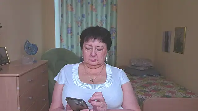 Margo Moll online show from 10, 1, 2026