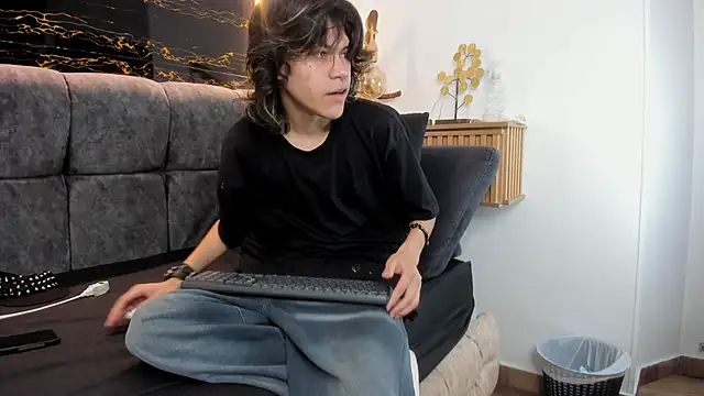 Snapshot of Diamond_twink chatting on 20, 3, 2026 Diamond twink online show from 20, 3, 2026