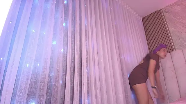 celeste moonx online show from 15, 1, 2026