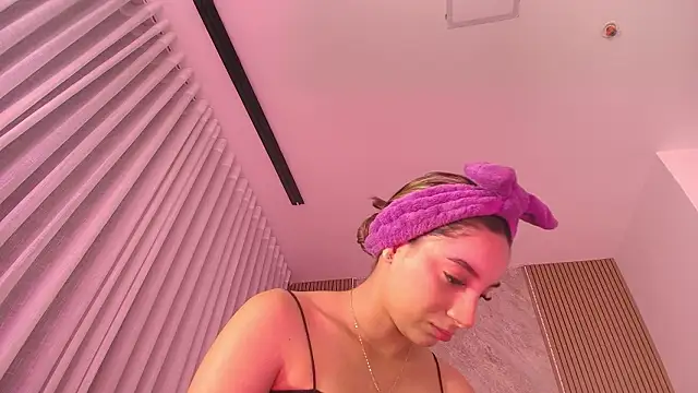 celeste moonx online show from 13, 2, 2026