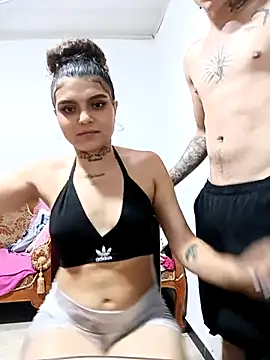 Snapshot of Alis_1327 chatting on 20, 10, 2025 Alis 1327 online show from 20, 10, 2025