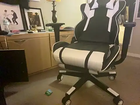 lilthicky352 online show from 15, 10, 2025