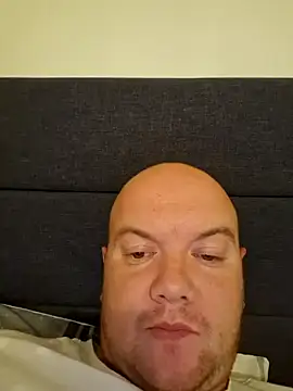 LilChrisBxh online show from 30, 9, 2025