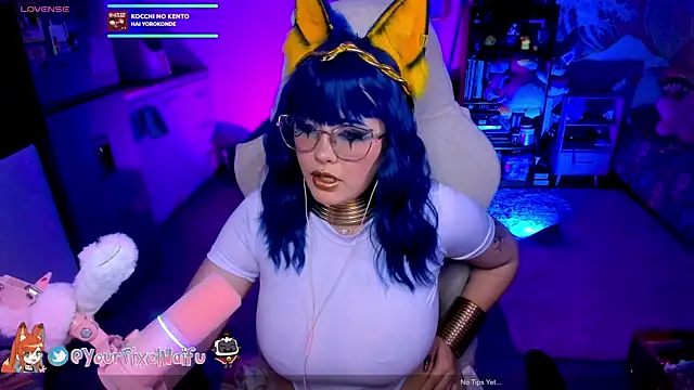 AlyssaRomanova online show from 24, 10, 2025