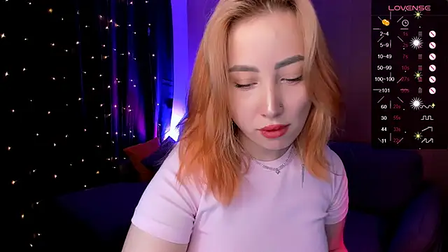 Snapshot of deboramoore chatting on 30, 5, 2026 deboramoore online show from 30, 5, 2026