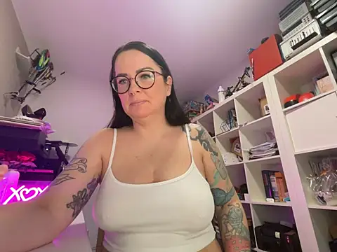 annalea85 online show from 16, 2, 2026