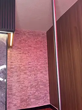 Stephany Rodriguez online show from 20, 12, 2025