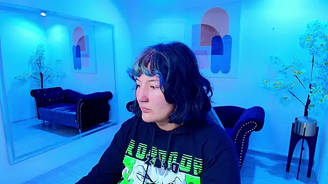 Ritsuka berry online show from 13, 4, 2026