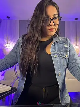 Snapshot of KatlynRous chatting on 20, 6, 2026 KatlynRous online show from 20, 6, 2026
