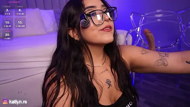 KatlynRous online show from 29, 4, 2026