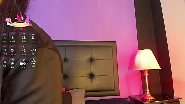 GreciaFox1 online show from 17, 4, 2026