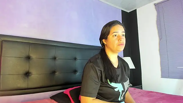 GreciaFox1 online show from 23, 3, 2026