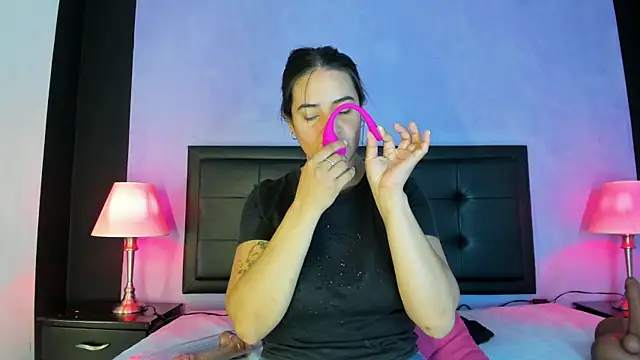 GreciaFox1 online show from 2, 3, 2026