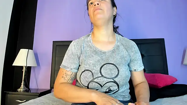 GreciaFox1 online show from 22, 7, 2026