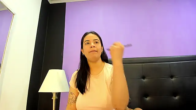 GreciaFox1 online show from 19, 6, 2026