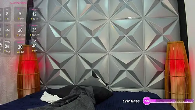 GreciaFox1 online show from 28, 9, 2025