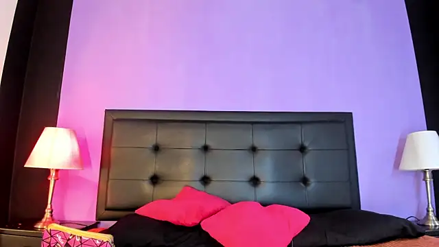 GreciaFox1 online show from 13, 7, 2026