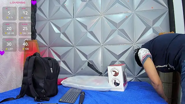 GreciaFox1 online show from 15, 11, 2025