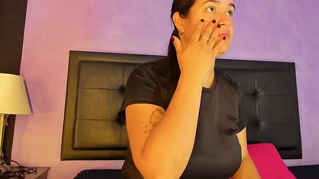 GreciaFox1 online show from 2, 4, 2026