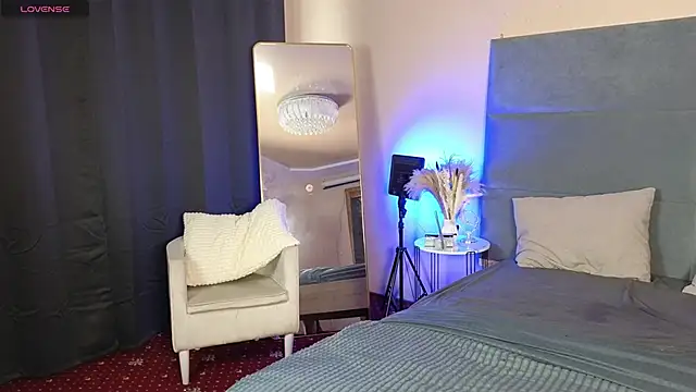 RianaRey online show from 16, 6, 2026