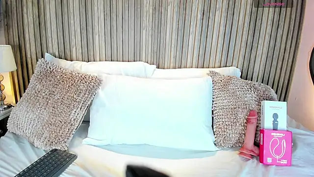 SofiAdanss online show from 1, 10, 2025