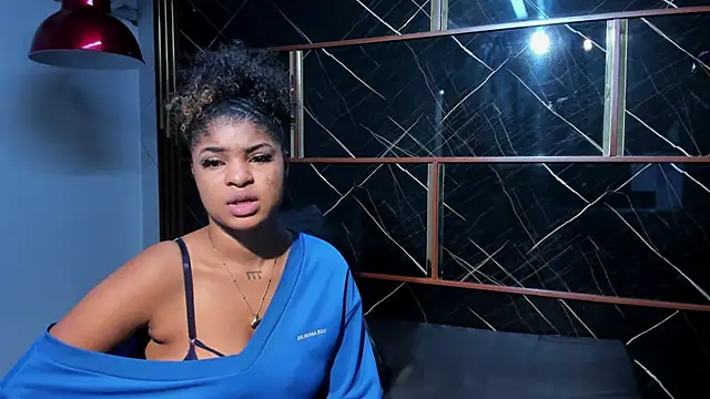 HannyThompson online show from 30, 10, 2025