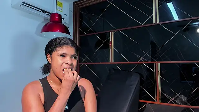 HannyThompson online show from 21, 4, 2026