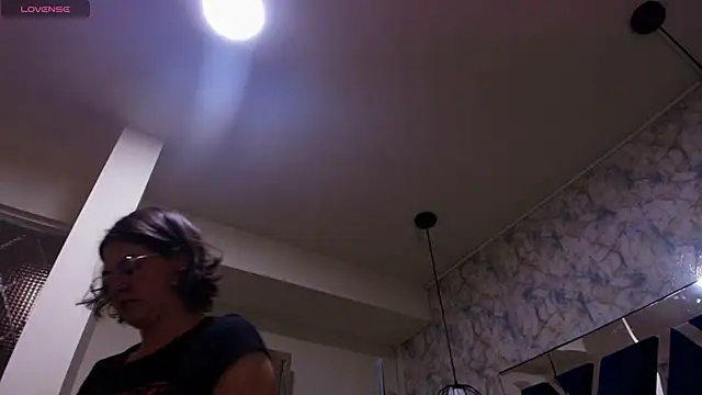 Luciifeer  online show from 24, 11, 2025