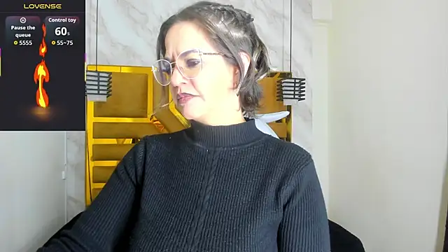 Snapshot of Luciifeer_ chatting on 10, 10, 2025 Luciifeer online show from 10, 10, 2025
