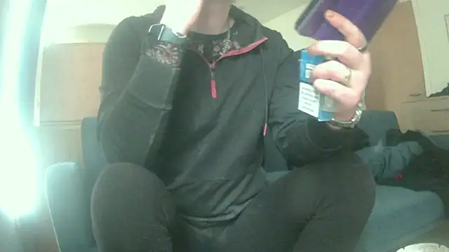 Snapshot of avamaxwell chatting on 8, 5, 2026 avamaxwell online show from 8, 5, 2026