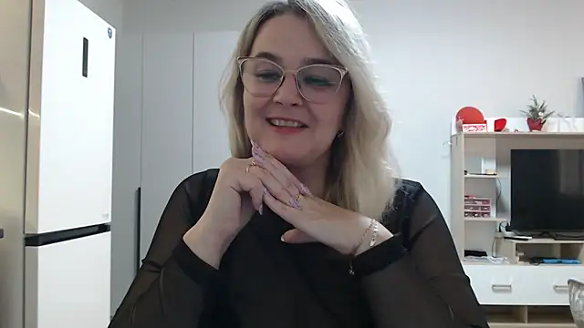 EleanoraDream online show from 12, 4, 2026