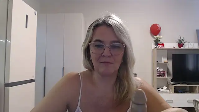 EleanoraDream online show from 23, 3, 2026