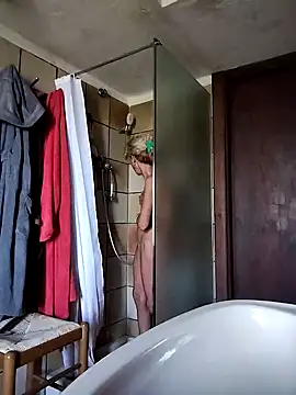 clarabell4 online show from 4, 11, 2025