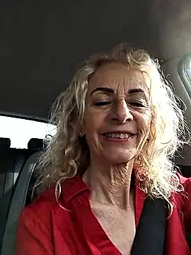 Snapshot of clarabell4 chatting on 8, 5, 2026 clarabell4 online show from 8, 5, 2026