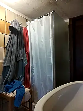 clarabell4 online show from 7, 10, 2025