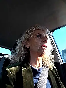 clarabell4 online show from 24, 4, 2026