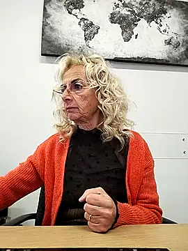 clarabell4 online show from 28, 11, 2025