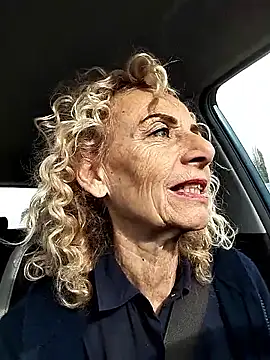 clarabell4 online show from 6, 3, 2026