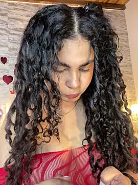 Yassy vazquez online show from 13, 2, 2026