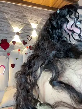 Yassy vazquez online show from 9, 2, 2026